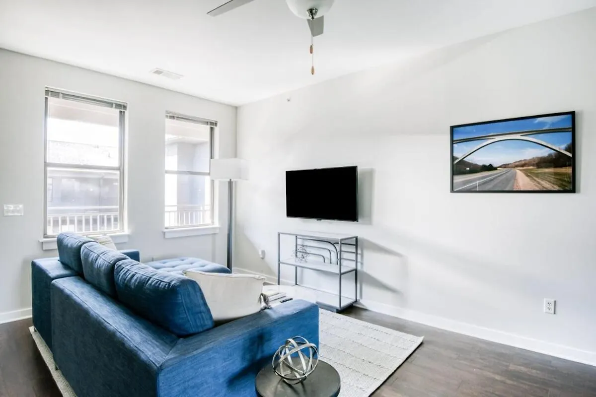 Two Cozysuites Modern Music Row Condos W Parking Nashville